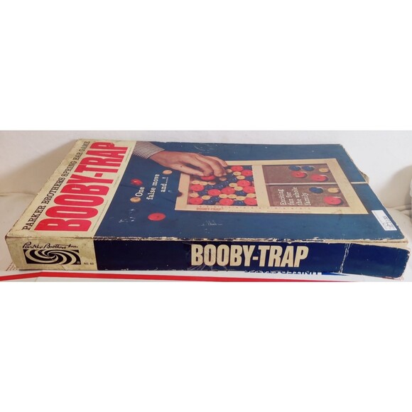 Vintage 1965 BOOBY TRAP wood board spring trap skill game Original Box Working - Picture 5 of 12